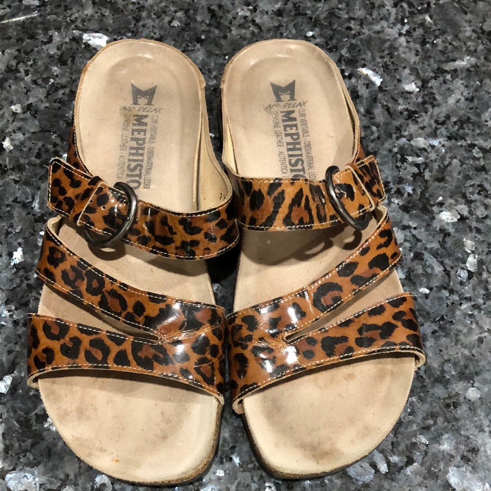 Mephisto Air Relax leather animal (cheetah) print slides Sz 39